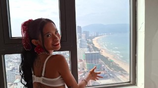 Showing off her Asshole to all City resulting huge load of cum on the Ass